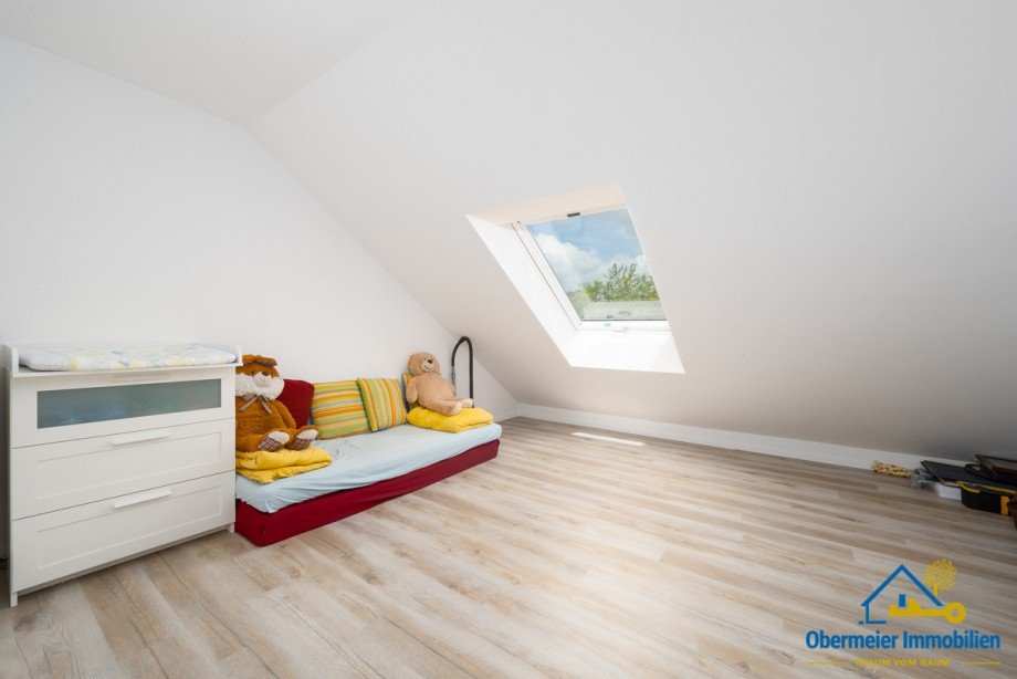 Kind 2 Reihenmittelhaus Regensburg / Wutzlhofen