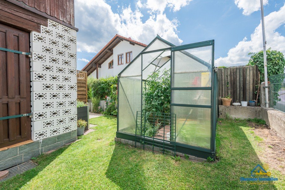 xAu�enansicht Einfamilienhaus Ihrlerstein
