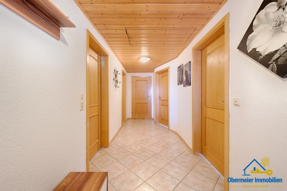 Flur DG Zweifamilienhaus Maxh�tte-Haidhof