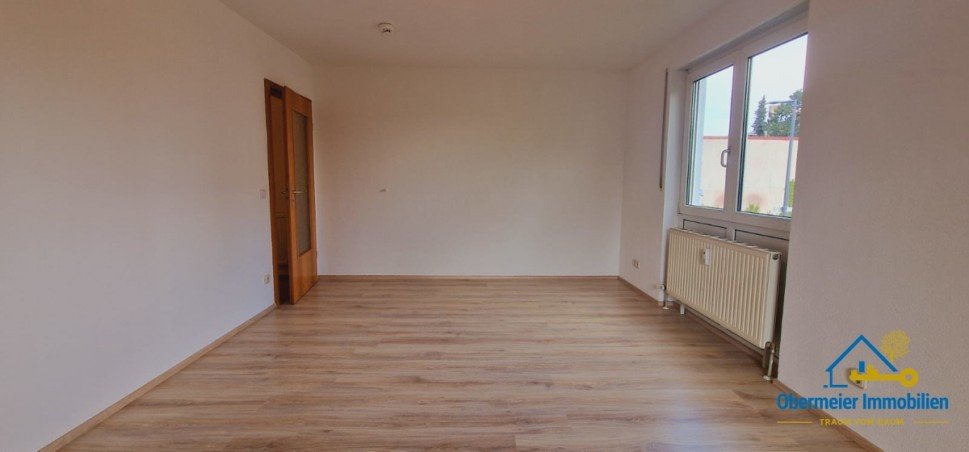 Wohnen/Essen Etagenwohnung M�nchen / Untermenzing