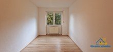 Schlafen Renovierte 2-Zimmer-Mietwohnung mit Loggia und Duplex-Stellplatz