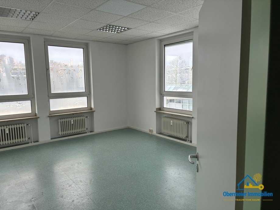 1. OG - ca. 145 m� B�ro / Praxis Regensburg