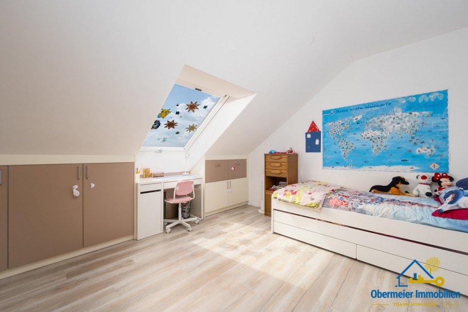 Kind 1 Reihenmittelhaus Regensburg / Wutzlhofen
