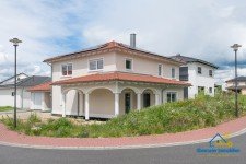 Hauptbild Hochwertiges Einfamilienhaus - energieeffizienter Neubau mit Garage & moderner Ausstattung