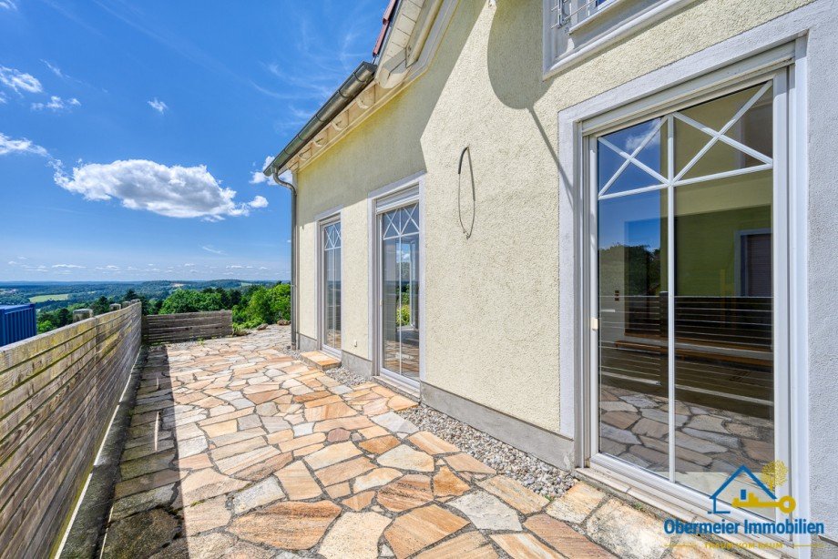 Au�enansicht Einfamilienhaus Bernhardswald / K�rn