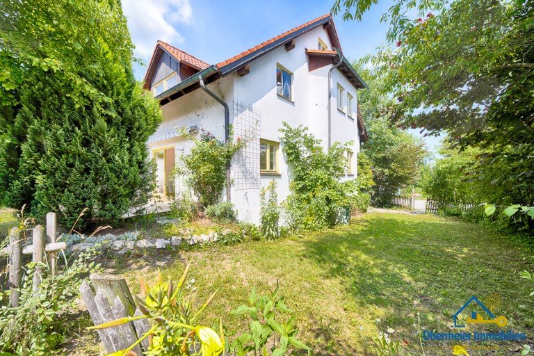 Au�enperspektive Mainburg Doppelhaush�lfte Ein Haus f�r Macher und Kreative!Gem�tliches Familien-Zuhause in Mainburg