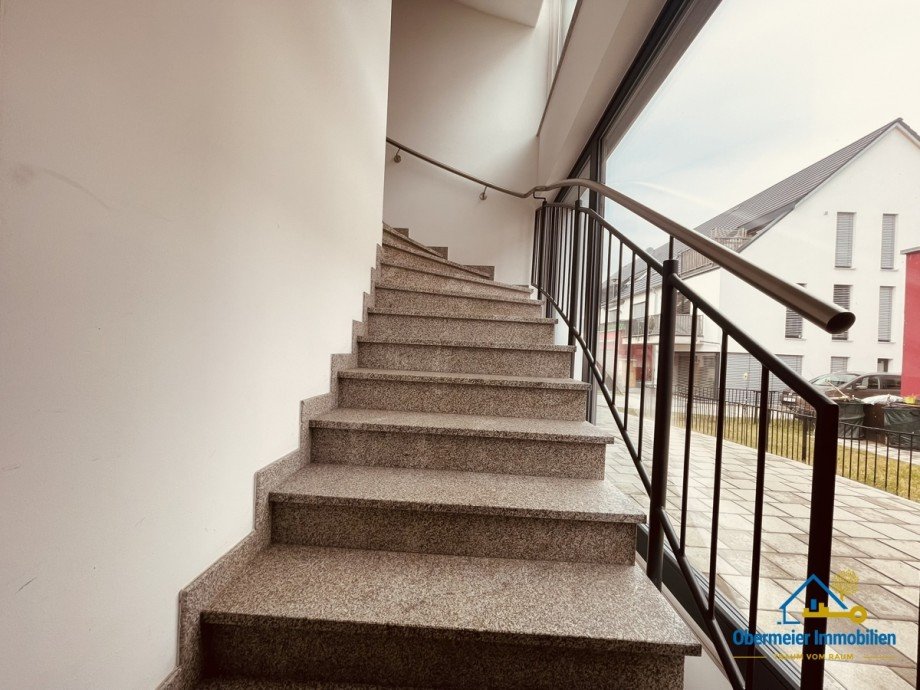 Treppen Etagenwohnung Nittenau