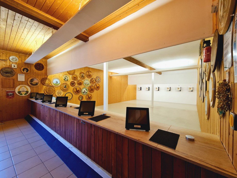 Schie�stand Gastronomie und Wohnung Abensberg / Sandharlanden